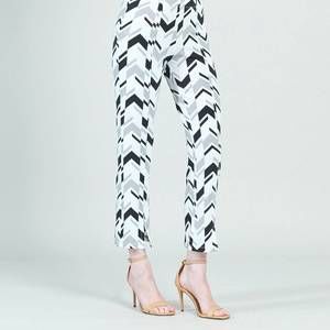 NEW CLARA SUNWOO center seam front slit ankle pant in chevron stripe